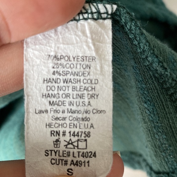 Liam & Co - twist front green sweater - Picture 10 of 10